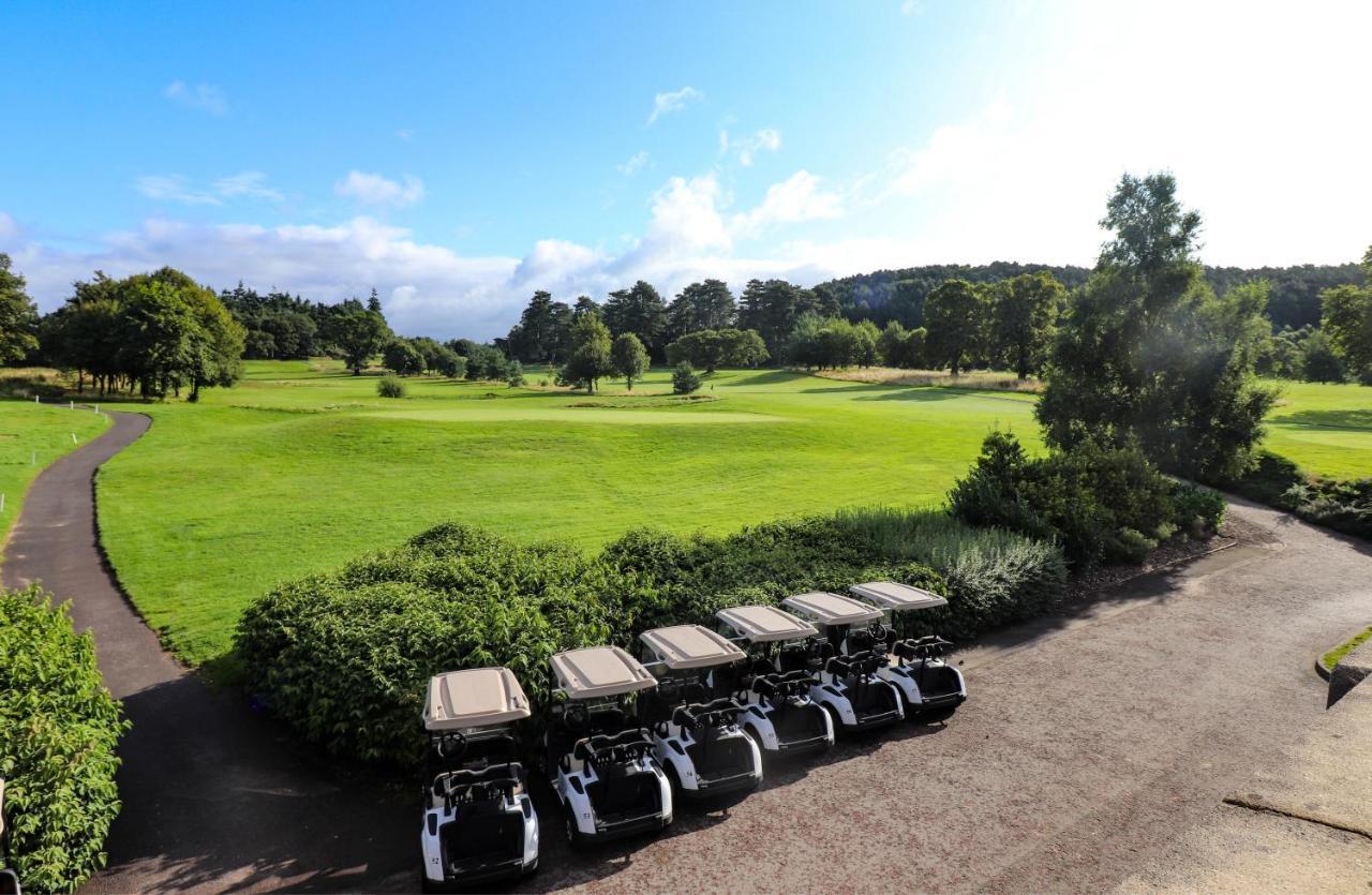 Carden Park Hotel, Golf Resort And Spa Tilston Esterno foto